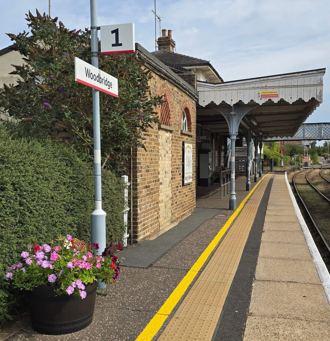 Woodbridge railway station